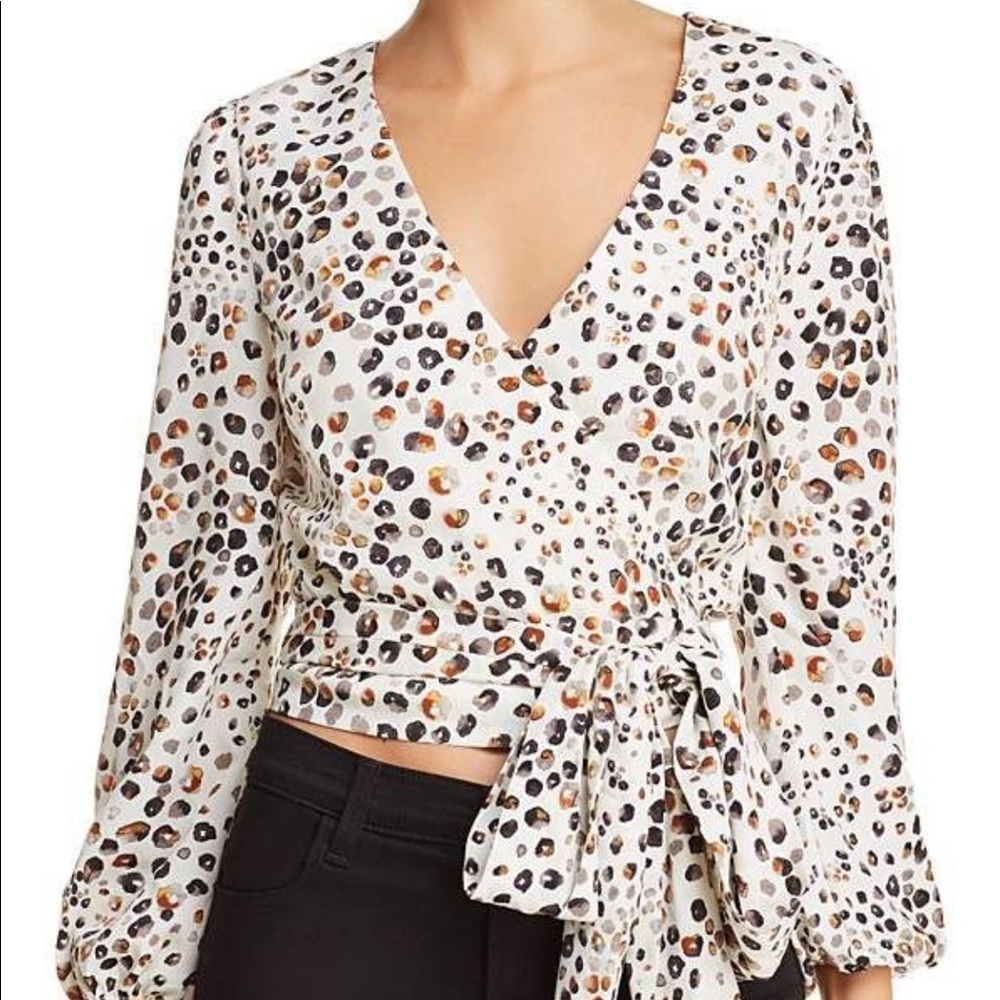 Long sleeve cropped tie top, NWT, leopard print
